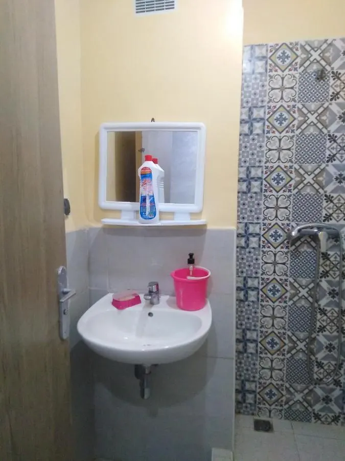Appartement Meublee 5 Min De Plage A Pieds 阿加迪尔